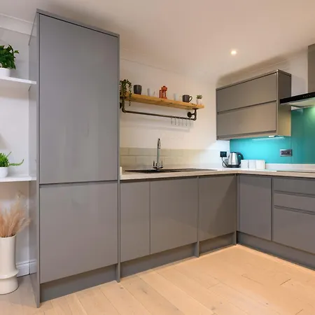 Cosy 2-Bed Apartment In Frome Near Town Centre! Exterior foto